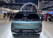 极氪全系车型亮相北京车展 浩瀚-M架构全球首发 极氪MIX全球首秀