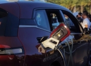 比亚迪王传福：未来3个月新能源汽车渗透率会突破50%