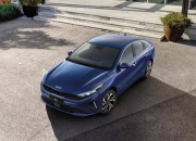 加码三大合资同级罕见配置，新起亚K3“放飞价”8.99万元起