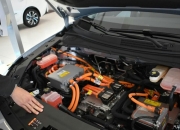 电动汽车一次充电可行驶1000公里：新型凝胶使之成为可能