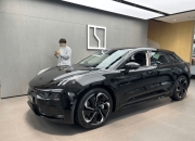 极氪11月交付13104台，累计交付18万台