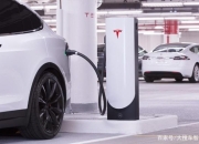 车多桩少，中国电动化进程的绊脚石？行业领袖呼吁行动