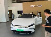 探店：比亚迪大降价，“电比油低”底气在哪里？