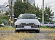 比亚迪驱逐舰05荣耀版荣耀上市！首推7.98万豪华型、9.98万豪华型