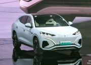 全新前脸设计 新款腾势N7将于4月1日上市