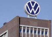 【国际快讯】大众希望在华保持15%市场份额；特斯拉预计裁员成本将超3.5亿美元；沃尔沃汽车Q1营收同比微跌2%