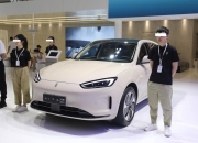 AITO问界系列12月交付新车24468辆，全年累计交付9.4万辆