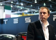 特斯拉首任CEO：如果特斯拉放弃平价车，那太遗憾了