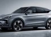 达尔文2.0技术体系亮相，极狐汽车迈入全栈生态自进化新纪元